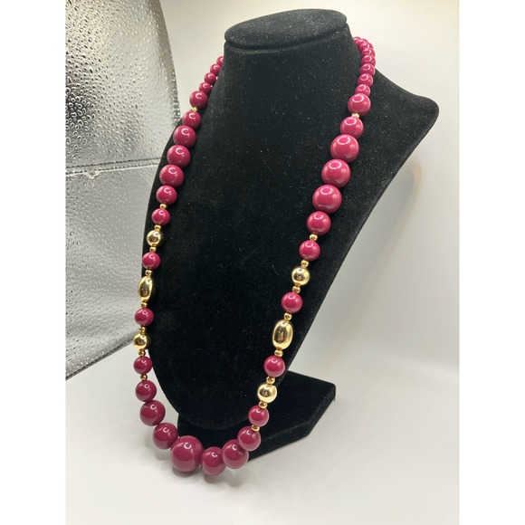 Red and Gold Beaded 25.25 Inch Necklaces! - Picture 3 of 7